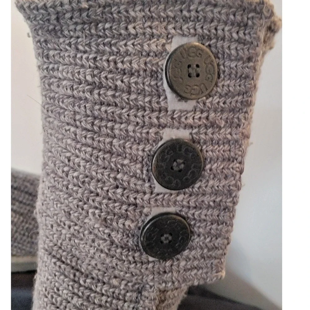 UGG Australia Cardy Grey Knit Tall Button Boots 5819 Womens‎ Size 7